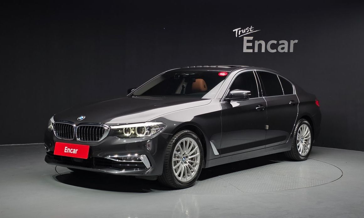 BMW 5-Series 2020