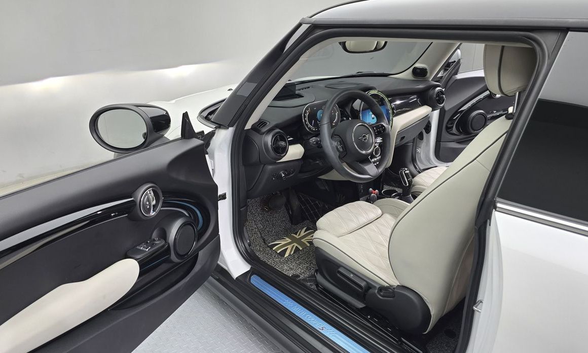 Mini Cooper 2023
