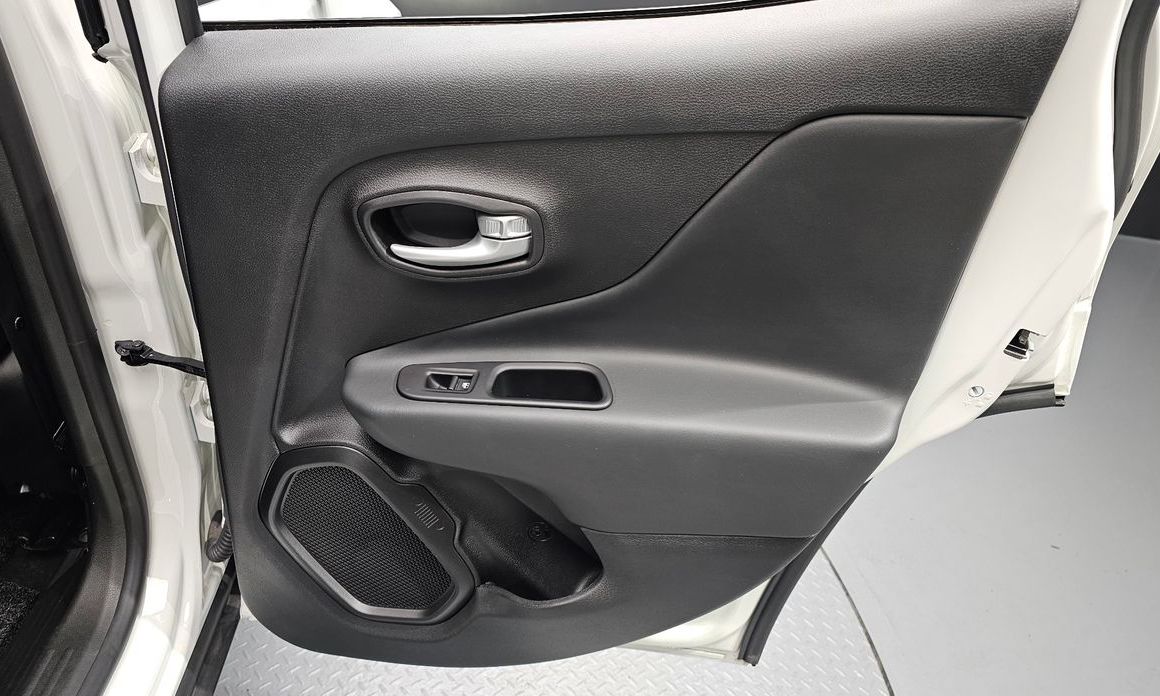 Jeep Renegade 2023