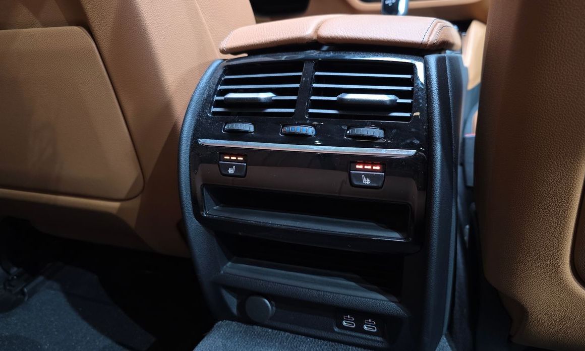 BMW 5-Series 2020