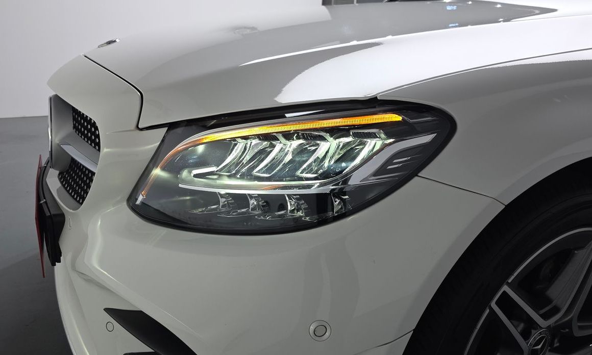 Mercedes-Benz C-Class 2021