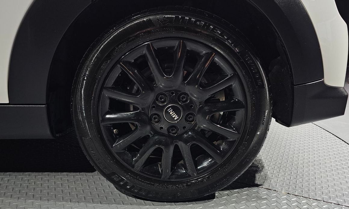 Mini Cooper 2024