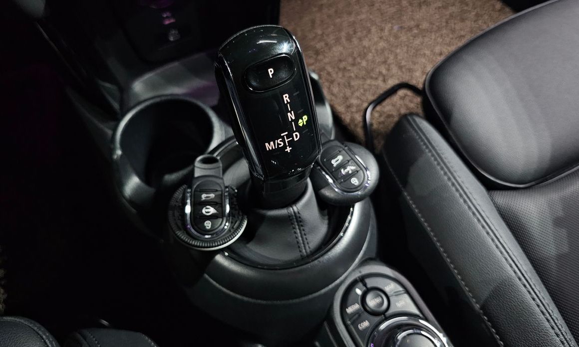 Mini Cooper 2024