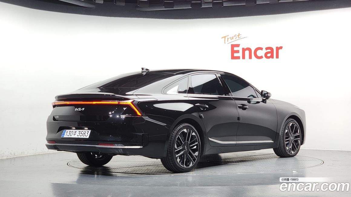 Kia K8 2025