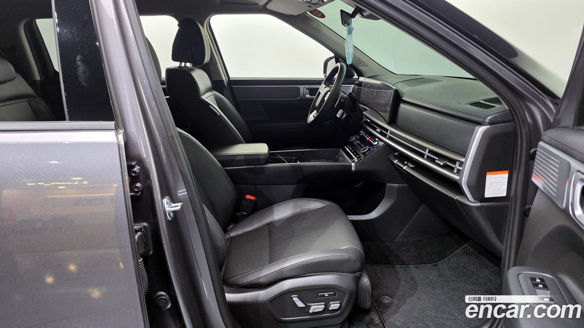 Hyundai Santafe 2025