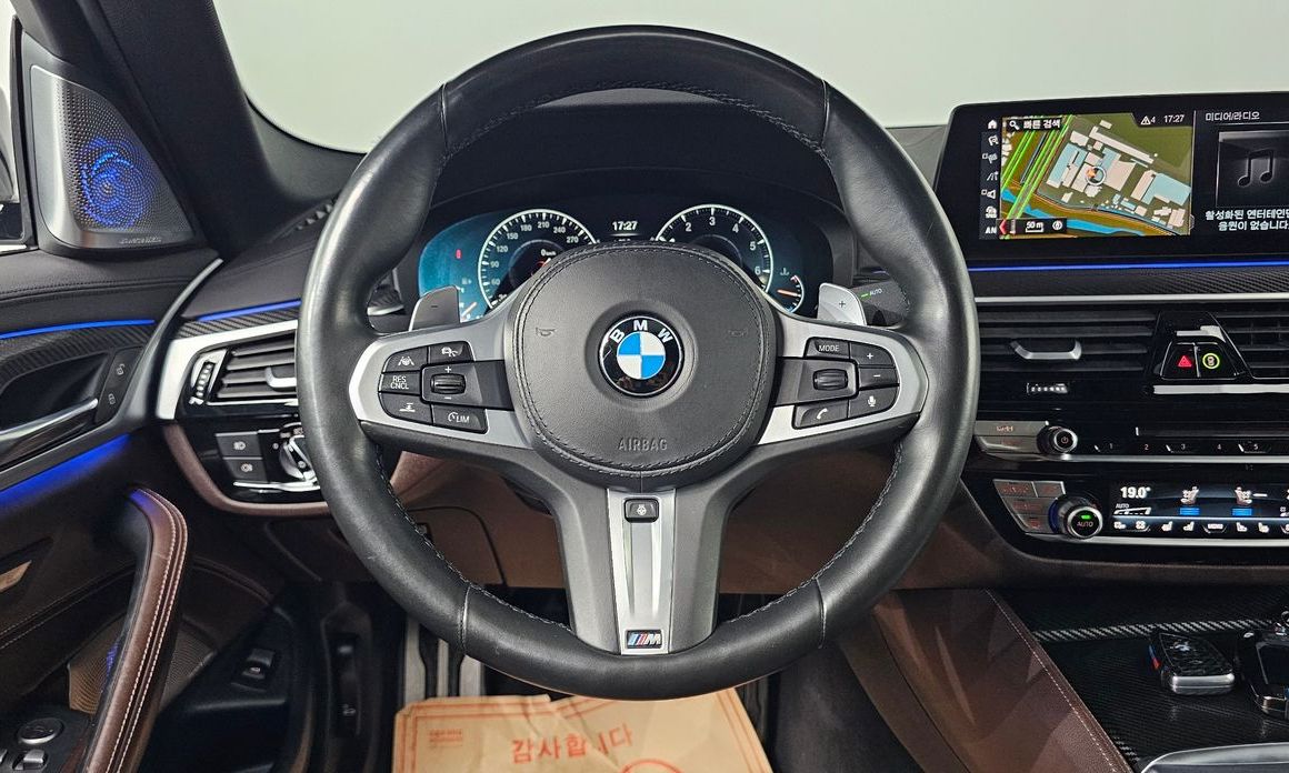 BMW 5-Series 2019
