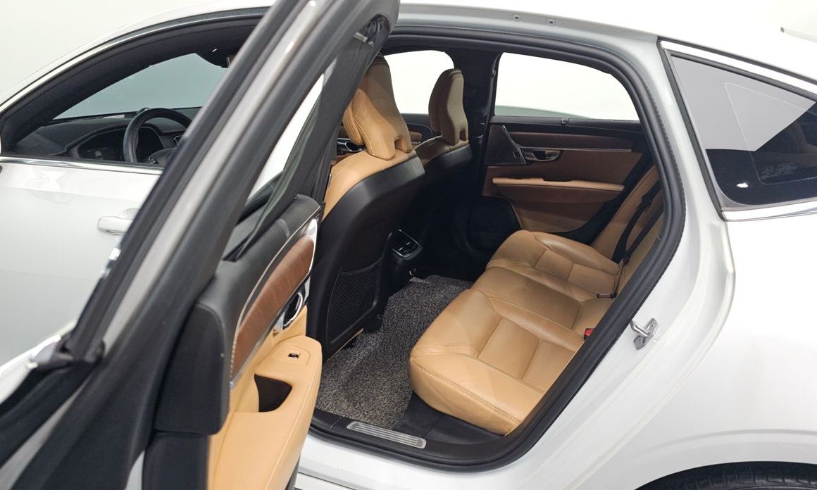 Volvo S90 2020