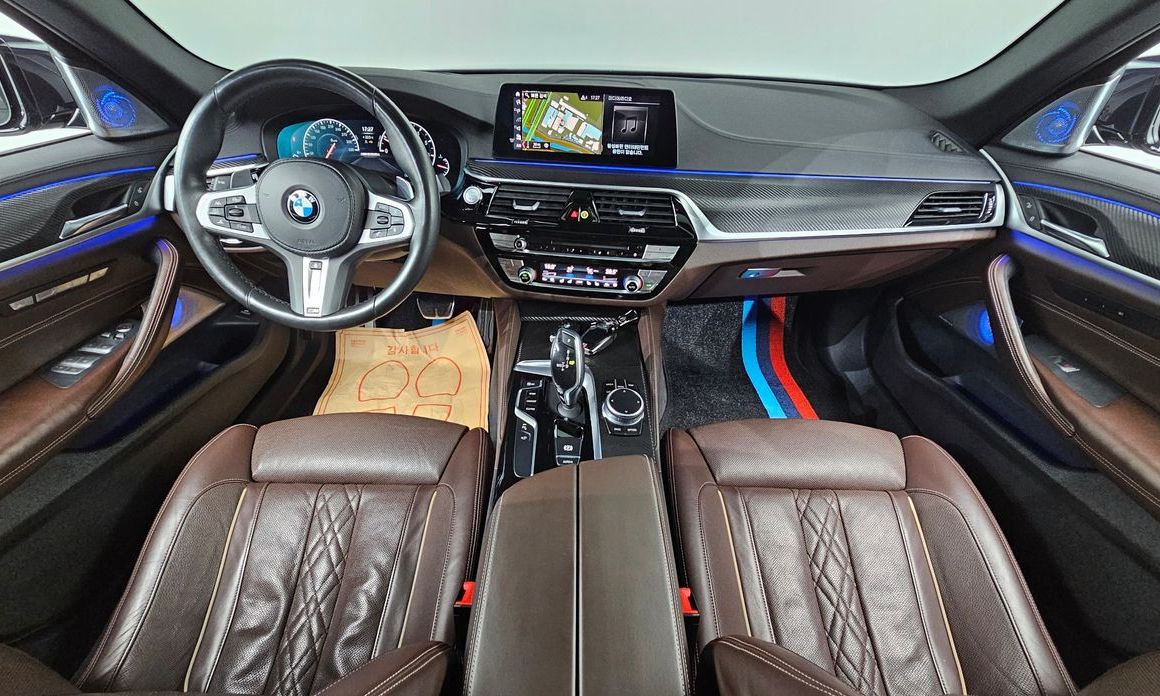 BMW 5-Series 2019