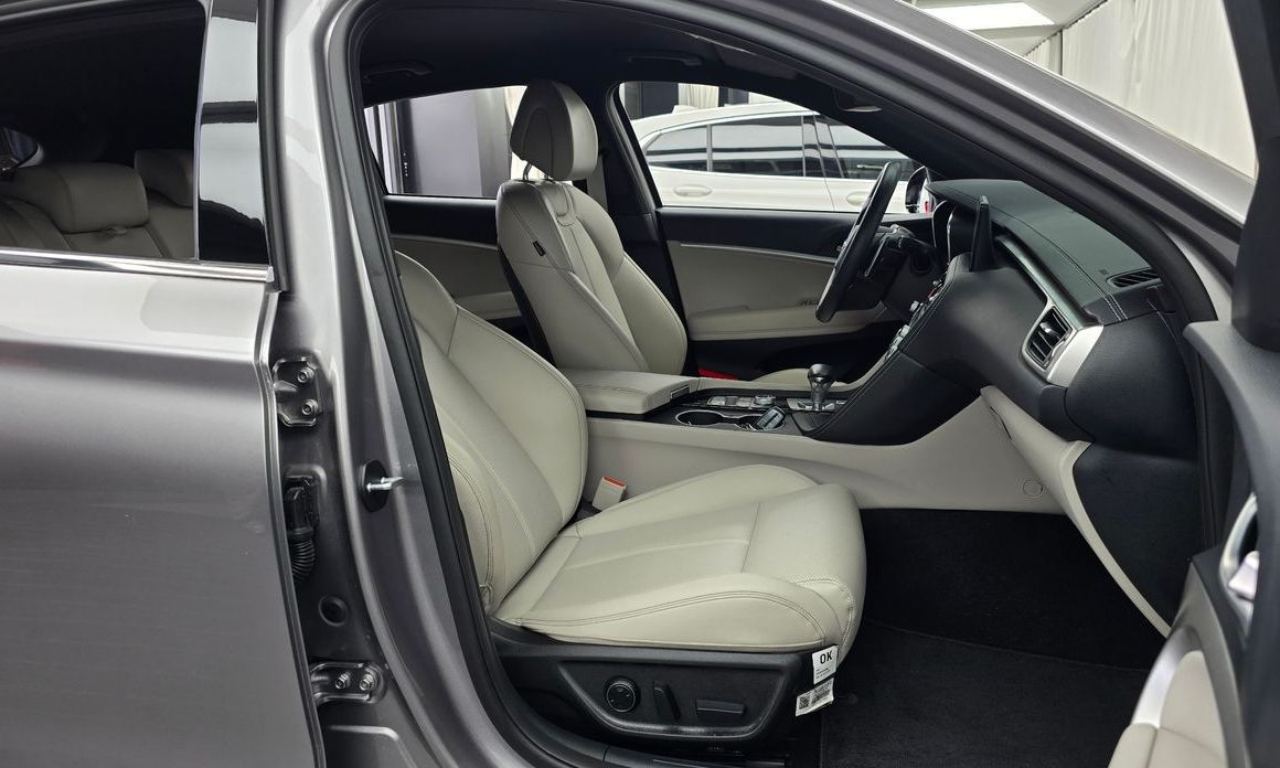 Genesis G70 2023