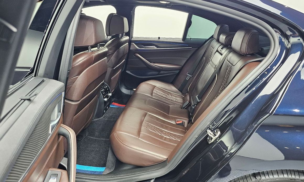 BMW 5-Series 2019