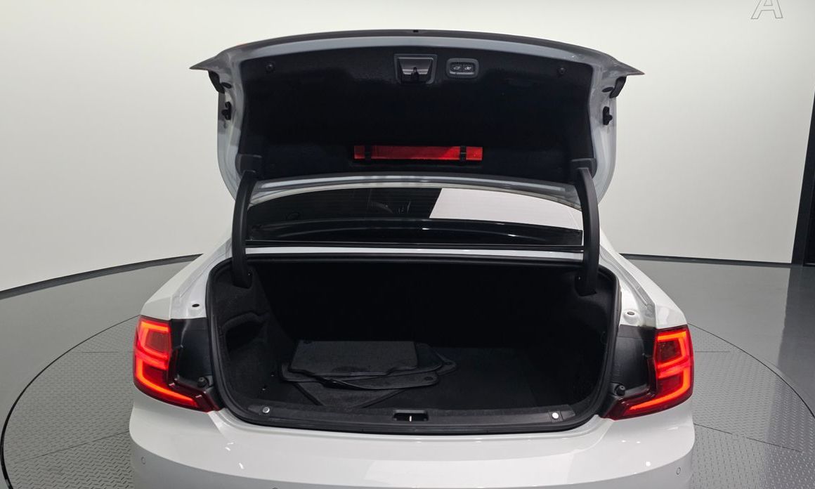 Volvo S90 2020