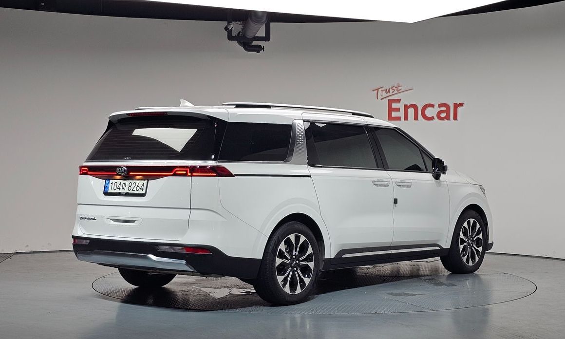 Kia Canival 2021