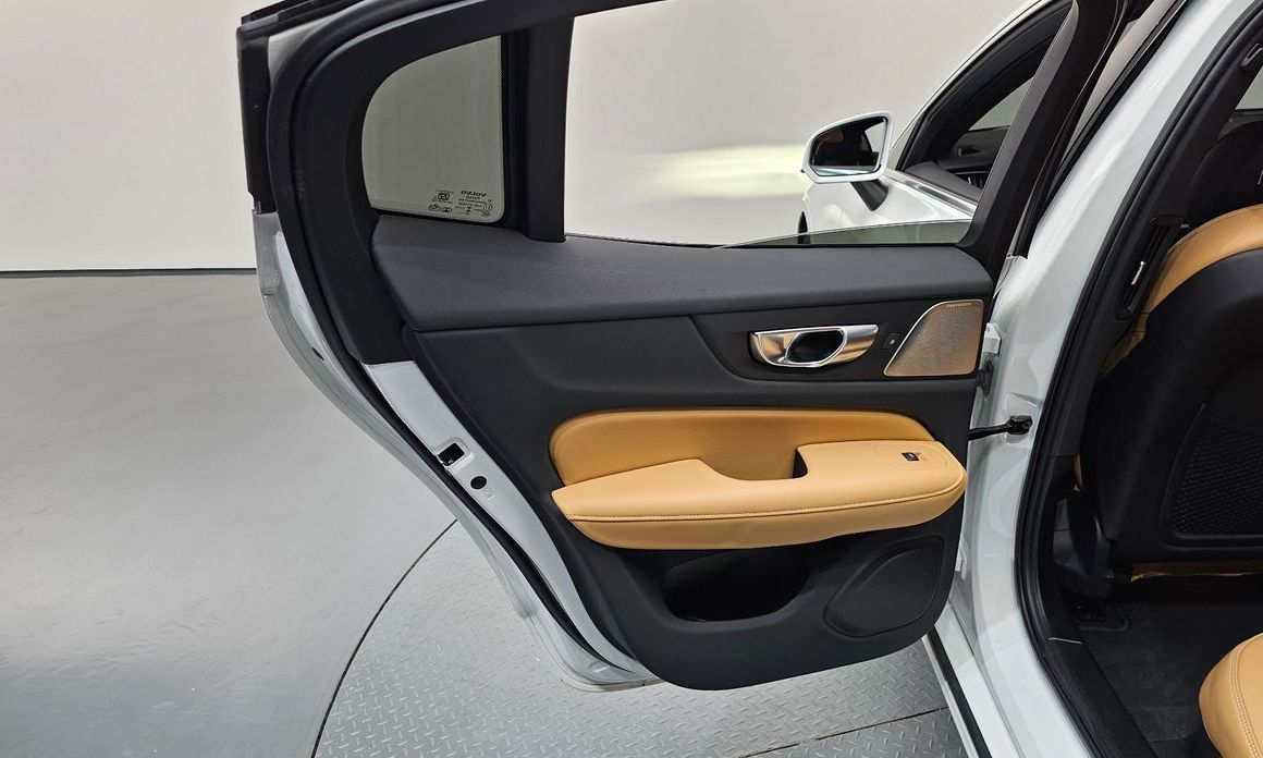 Volvo S60 2024