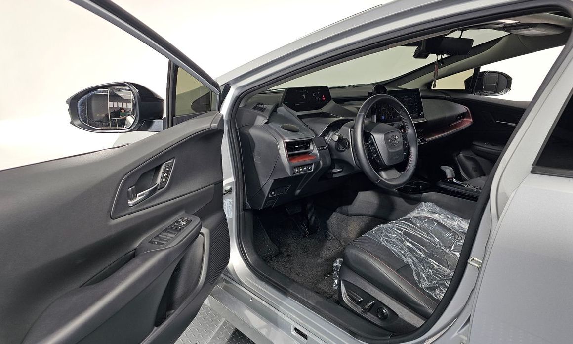 Toyota Prius 2024