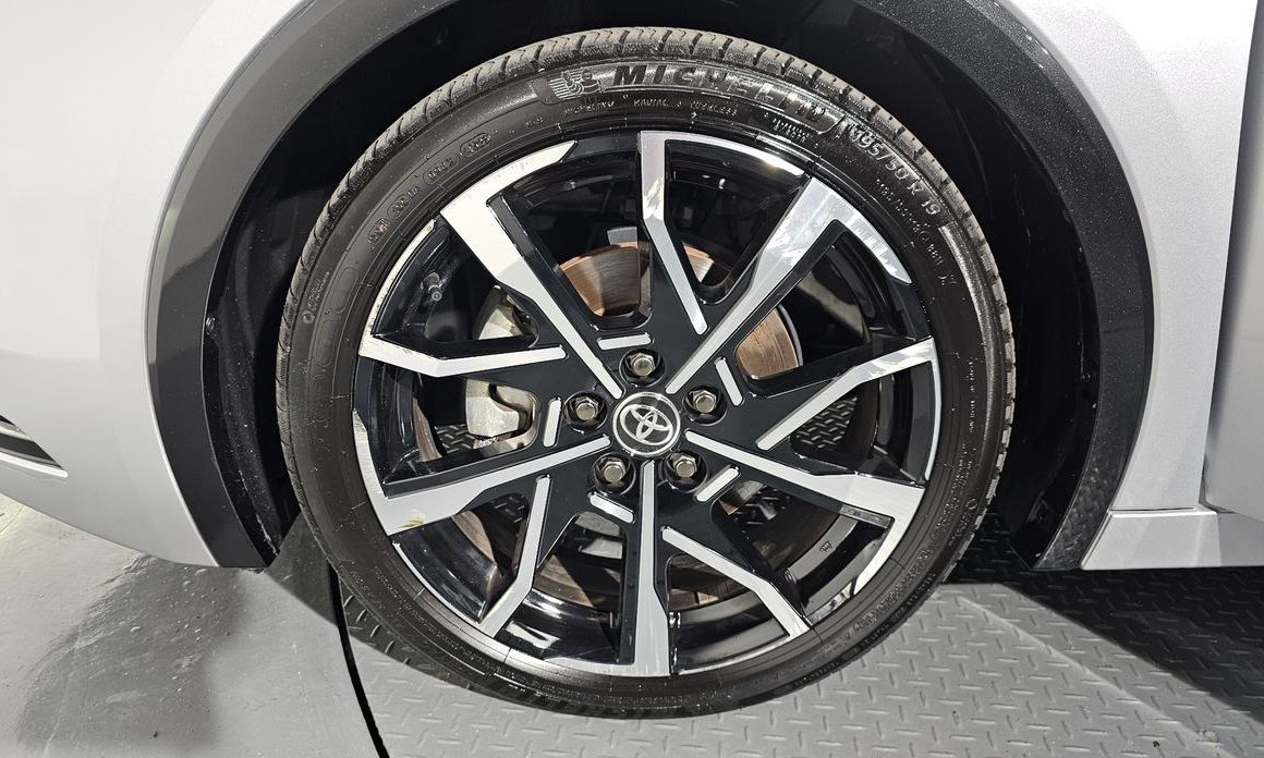 Toyota Prius 2024