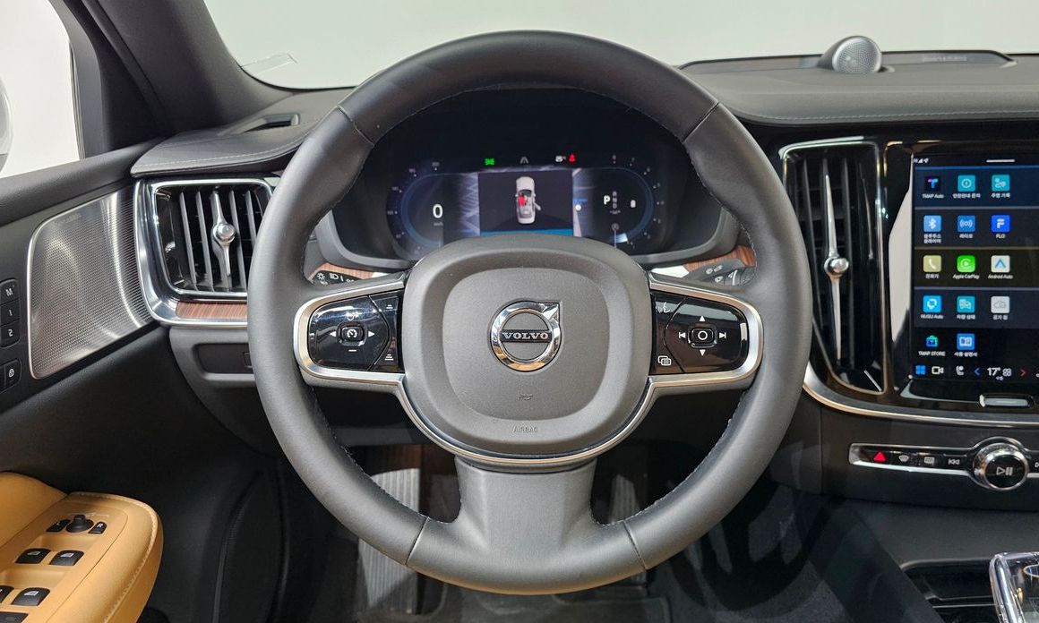 Volvo S60 2024