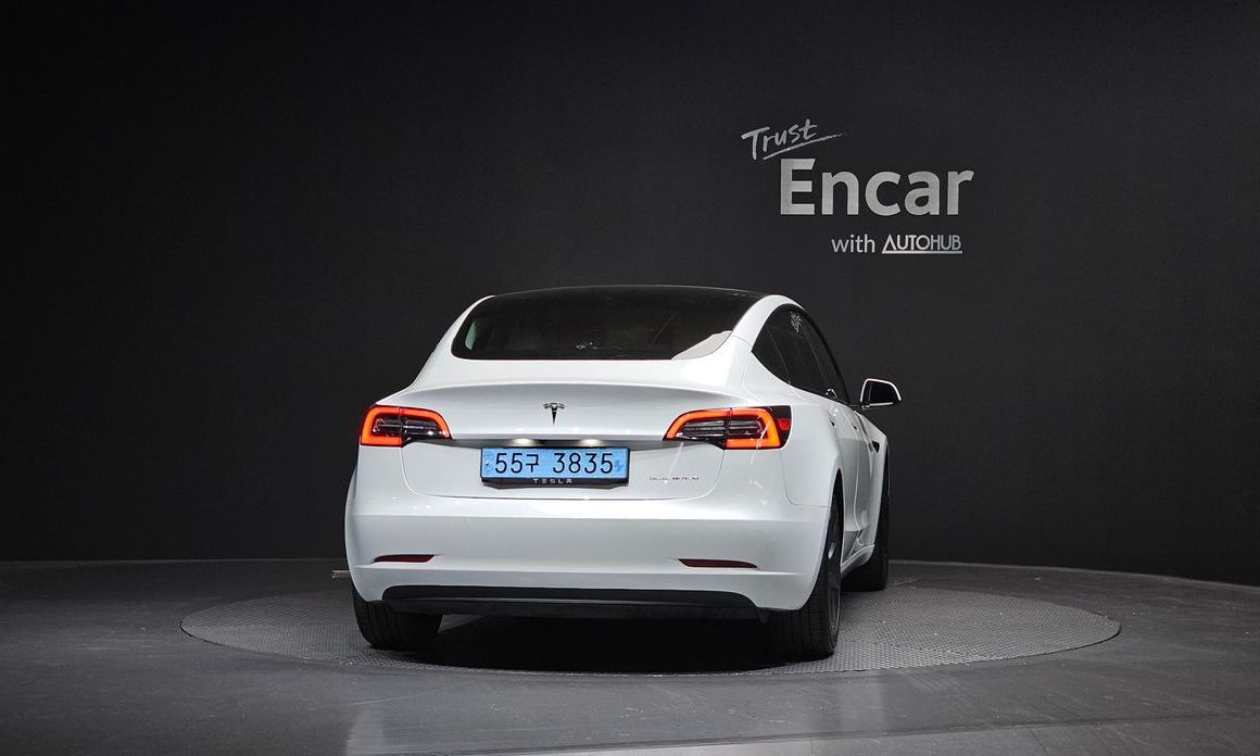 Tesla Model 3 2021