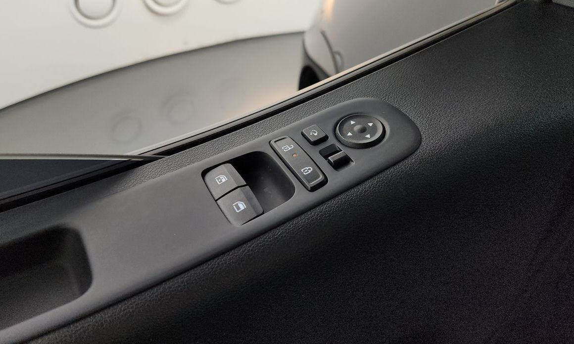 Hyundai Staria 2025