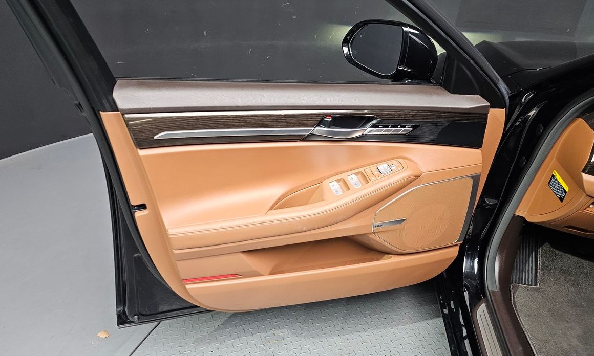 Genesis G90 2019