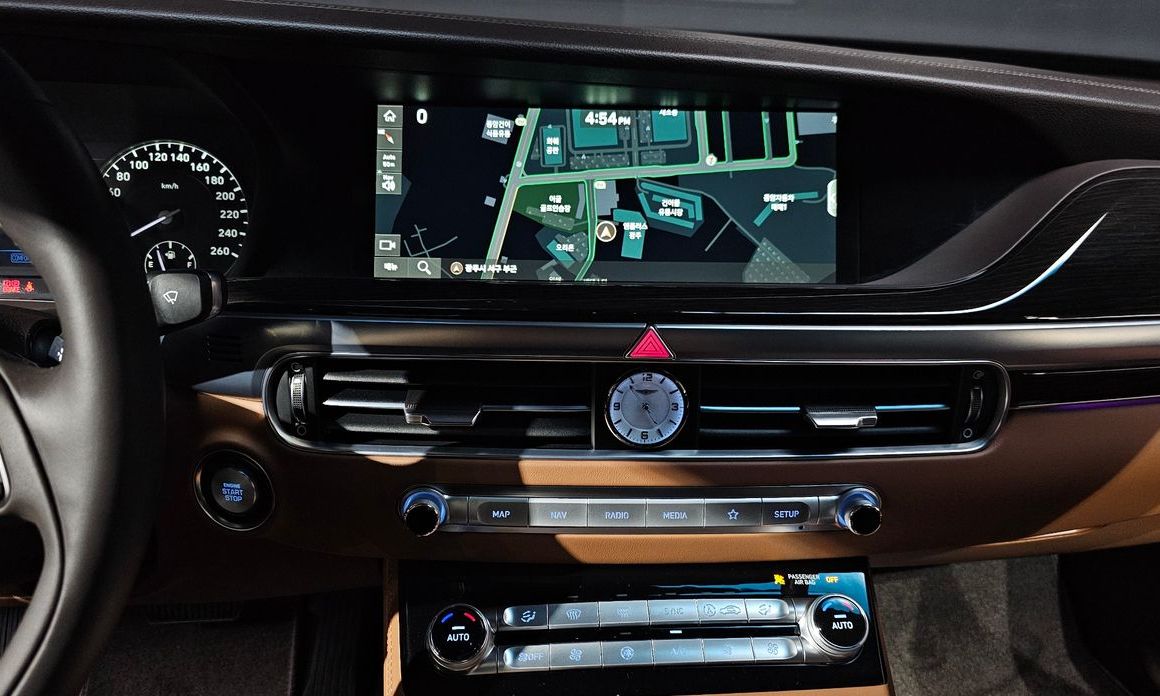 Genesis G90 2019