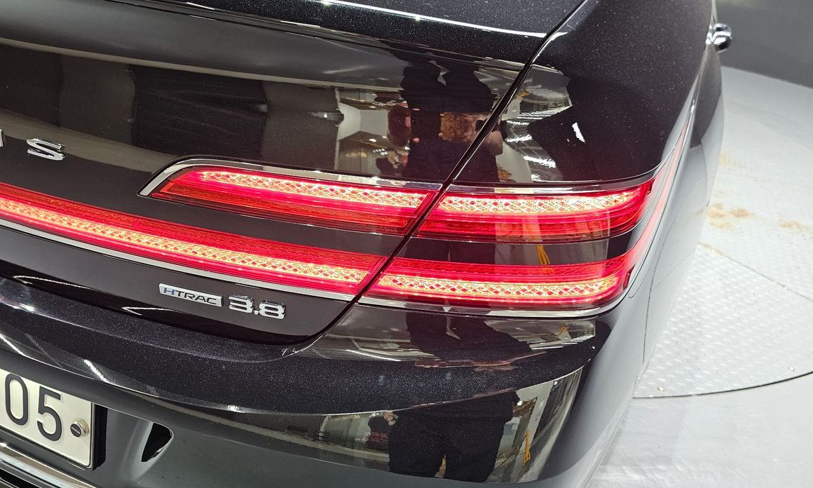Genesis G90 2019