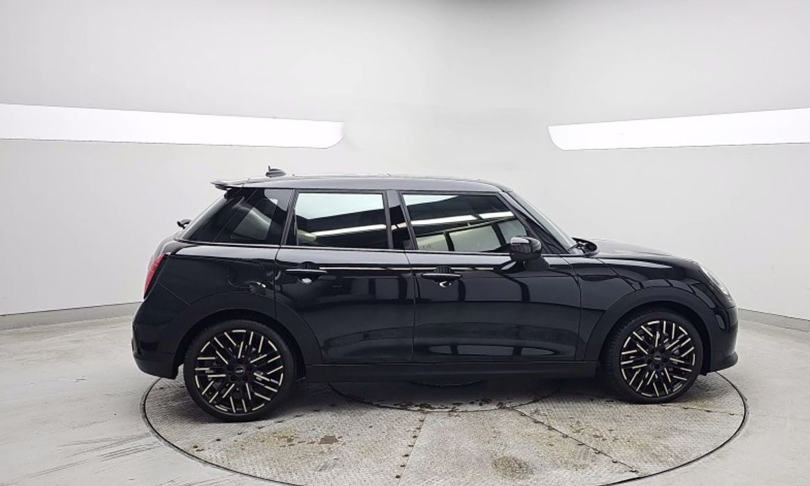 Mini Cooper 2025