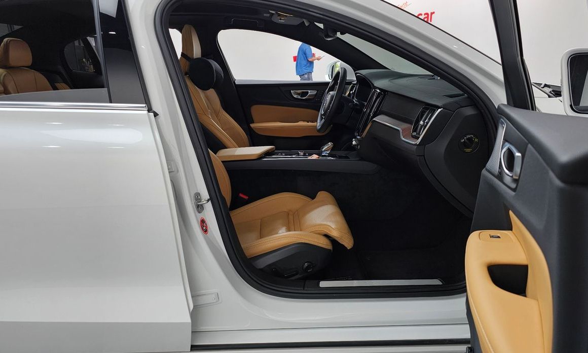 Volvo S60 2024