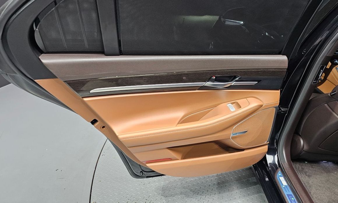 Genesis G90 2019