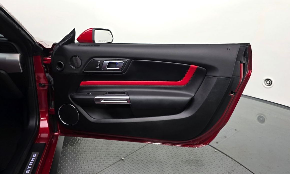 Ford Mustang 2023