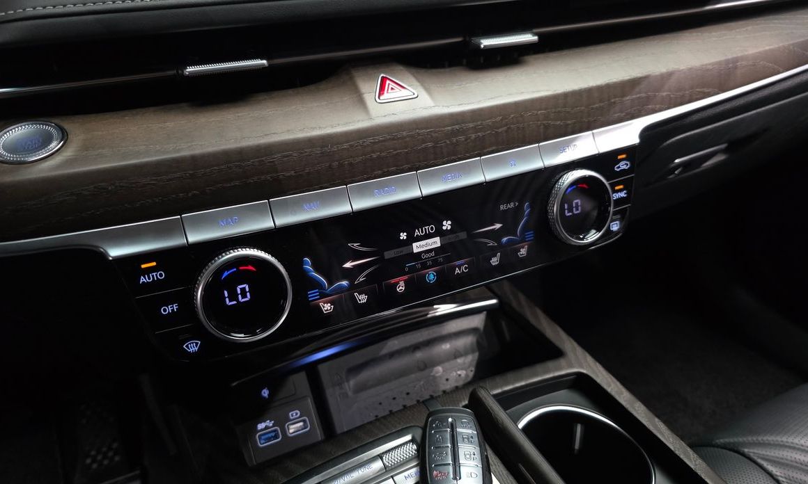 Genesis G80 2021