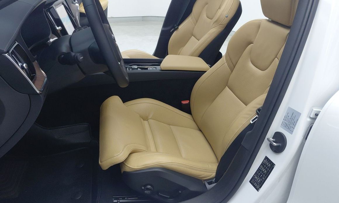Volvo S60 2024