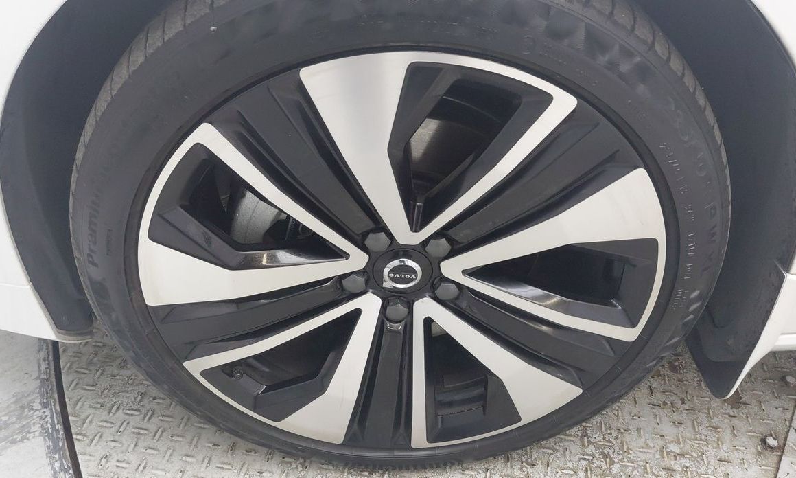 Volvo S60 2024