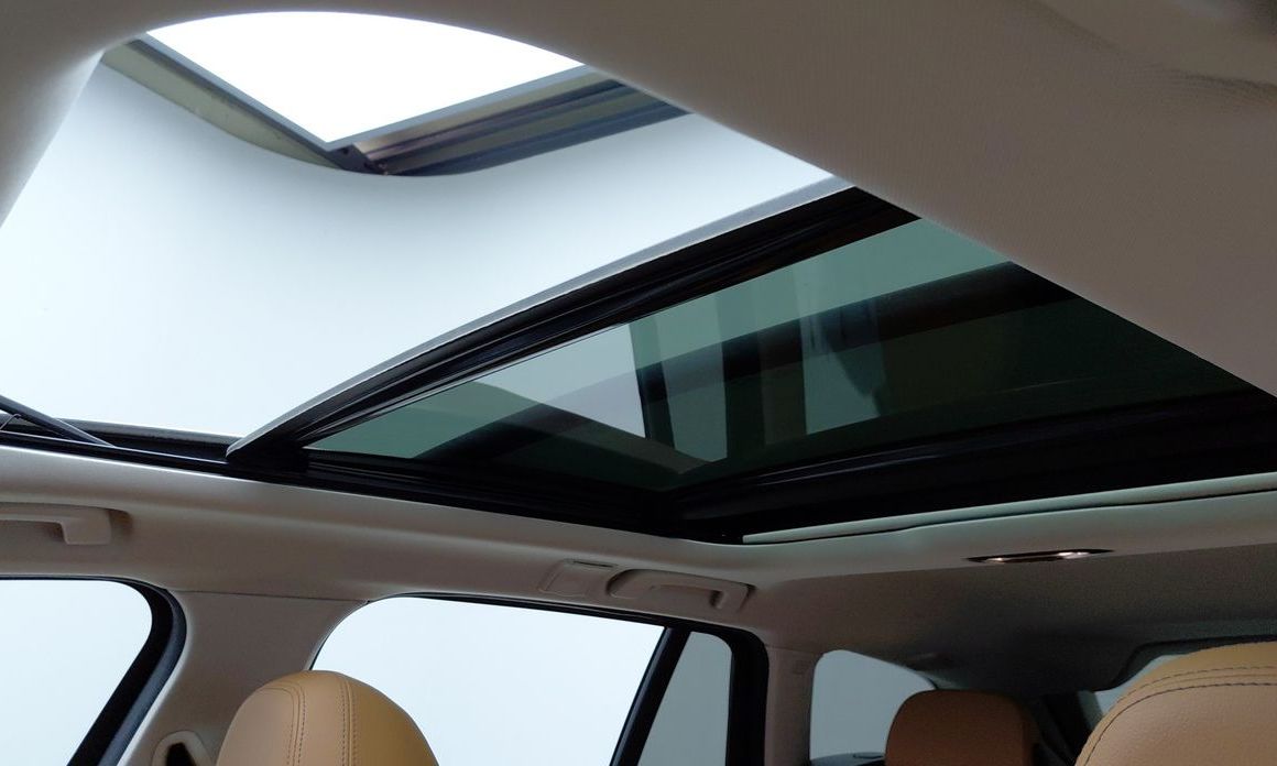 BMW 3-Series 2023