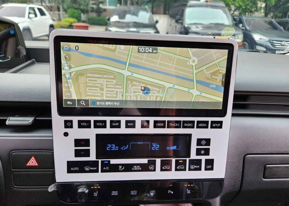 Hyundai Staria 2025