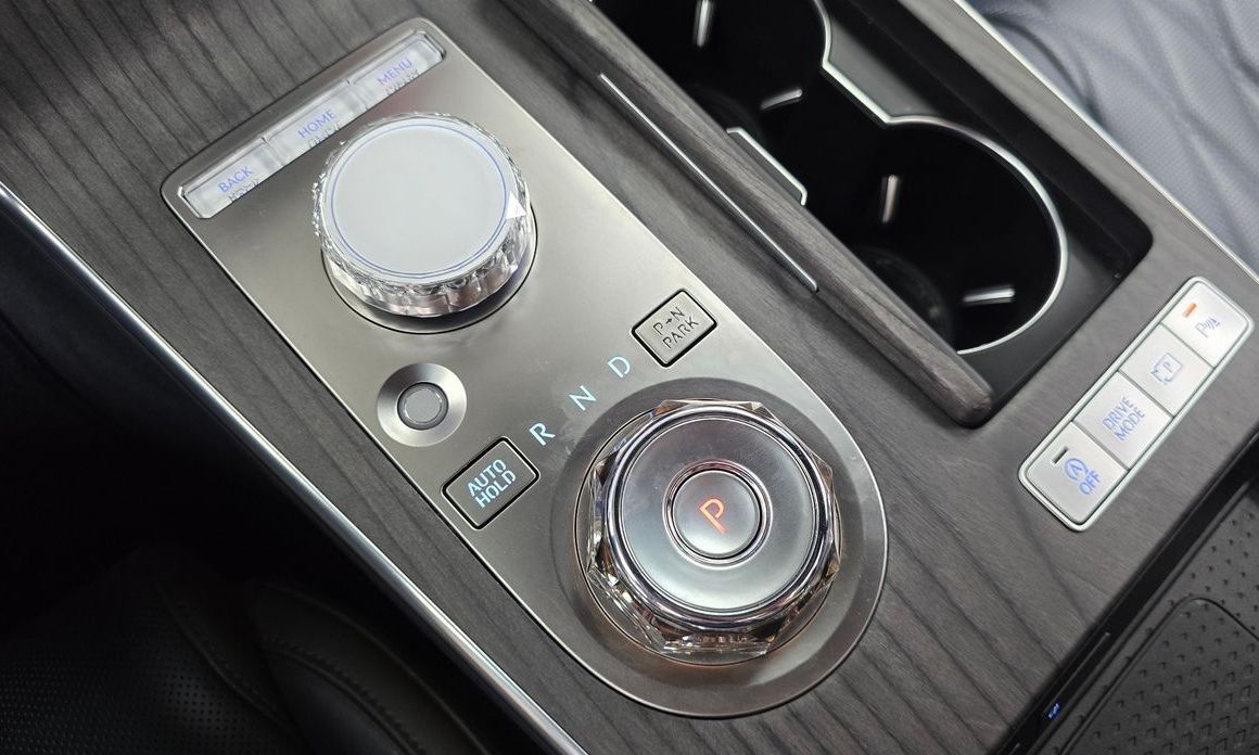 Genesis G80 2025