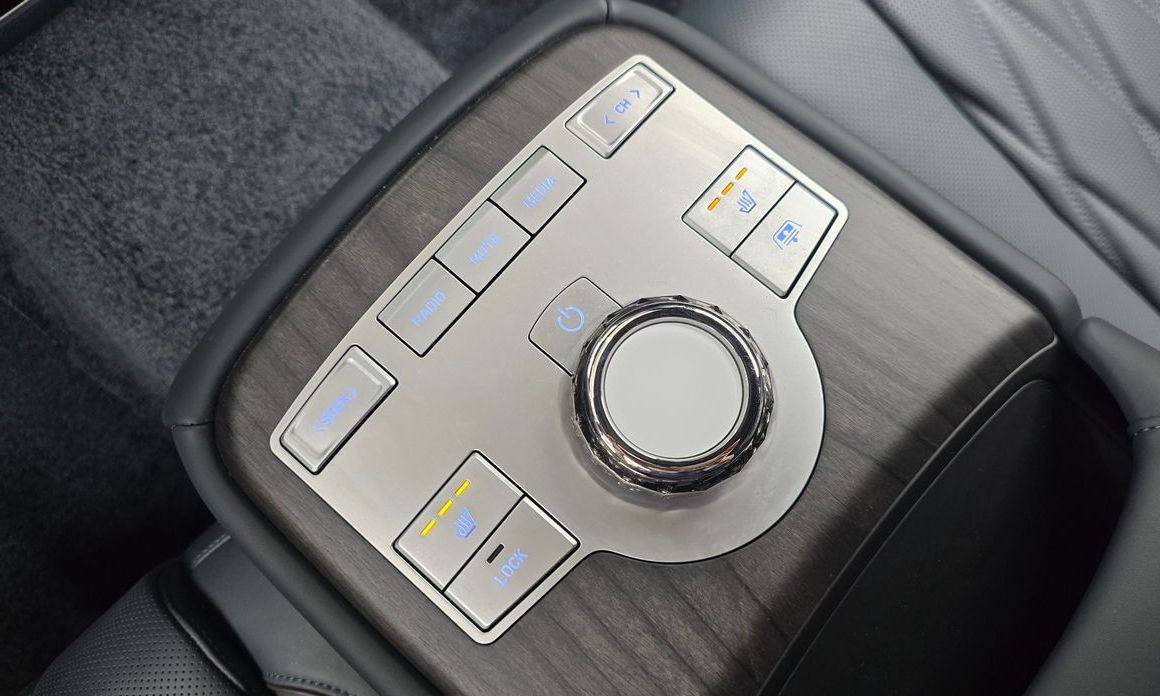 Genesis G80 2025