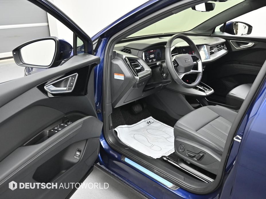 Audi Q4 e-tron 2025