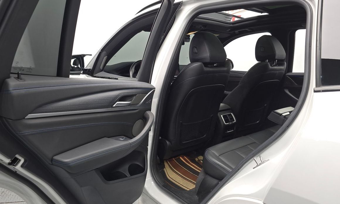 BMW iX3 2022