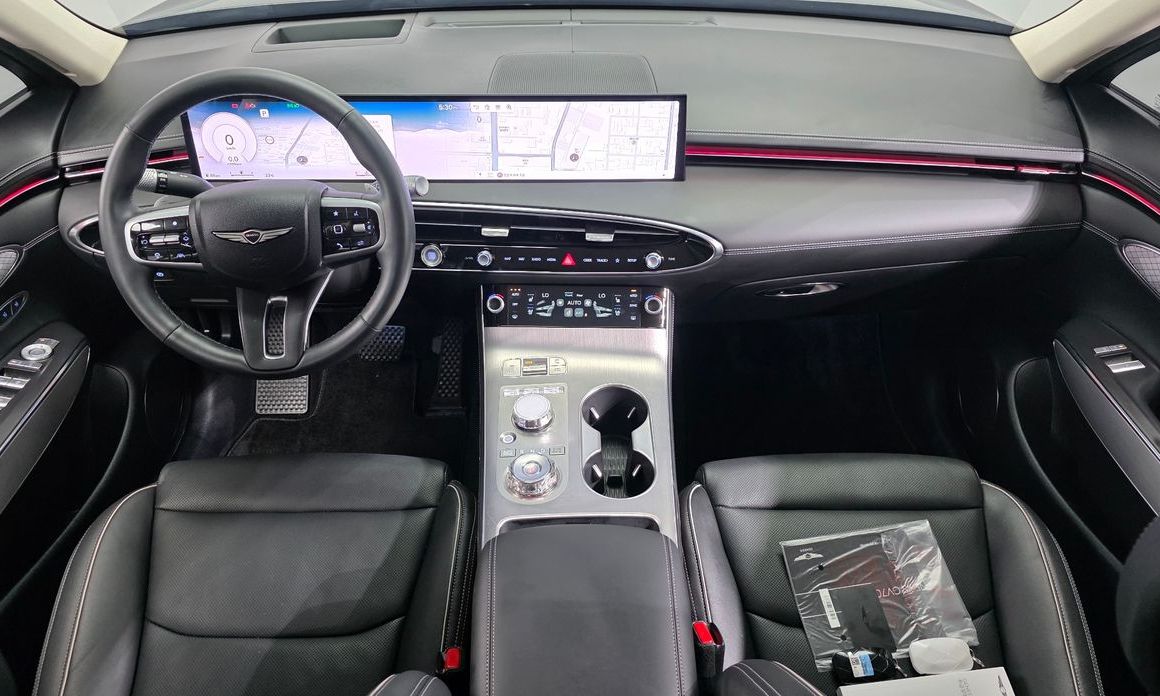 Genesis GV70 2025
