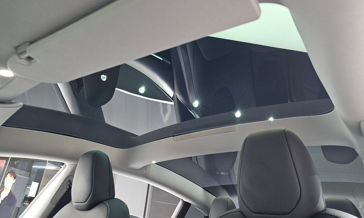 Tesla Model 3 2024