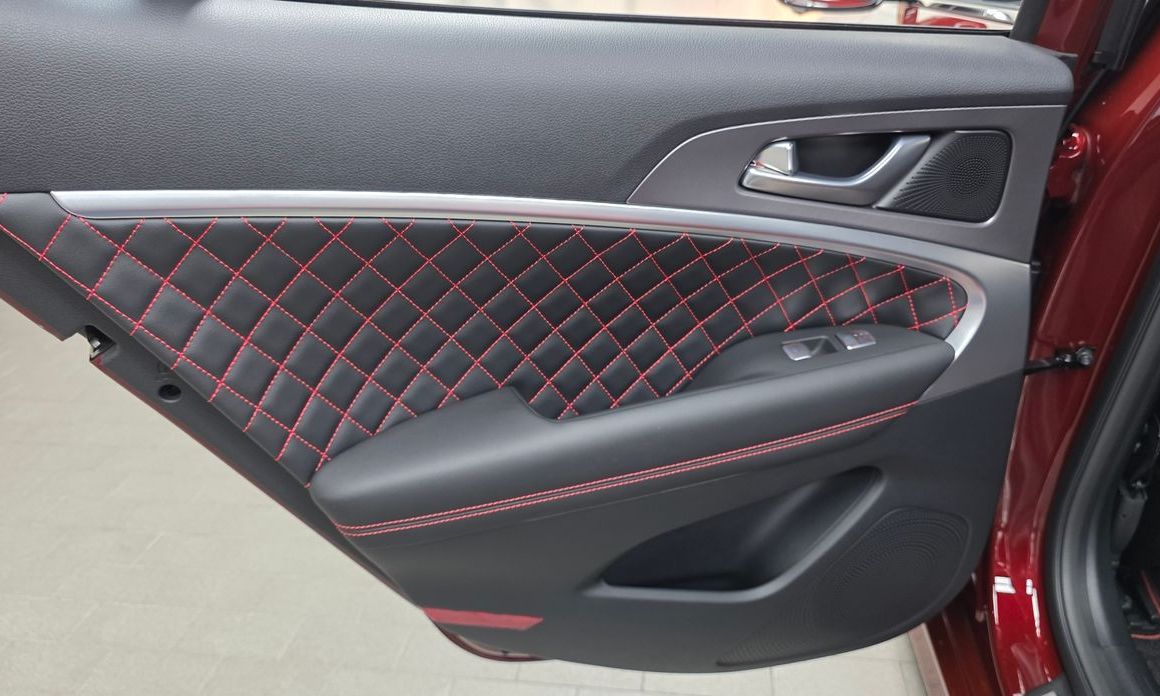 Genesis G70 2025