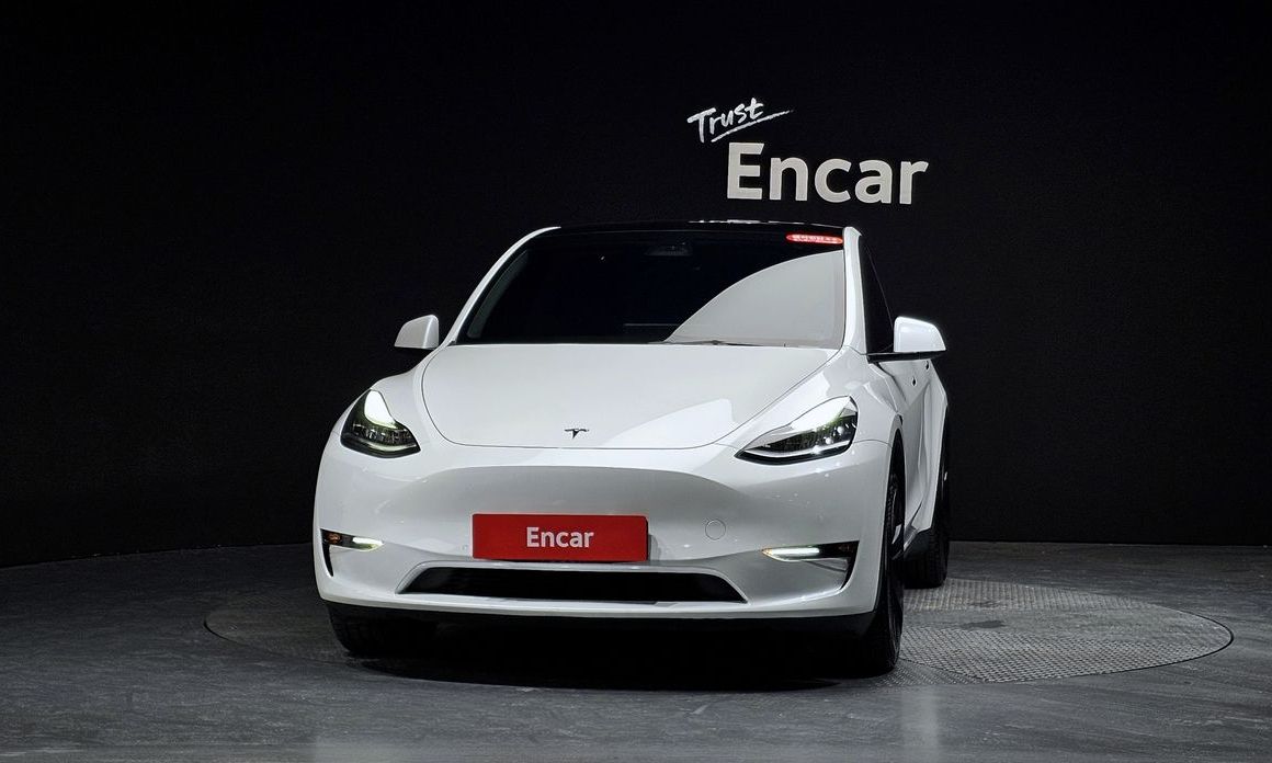 Tesla Model Y 2022