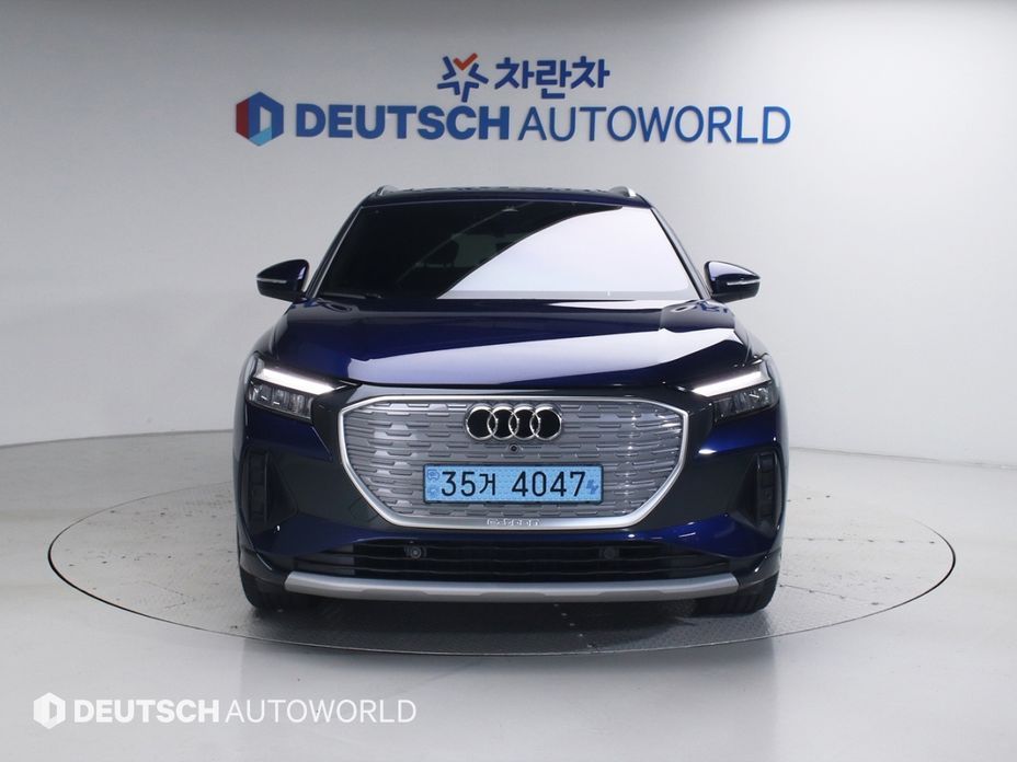 Audi Q4 e-tron 2025