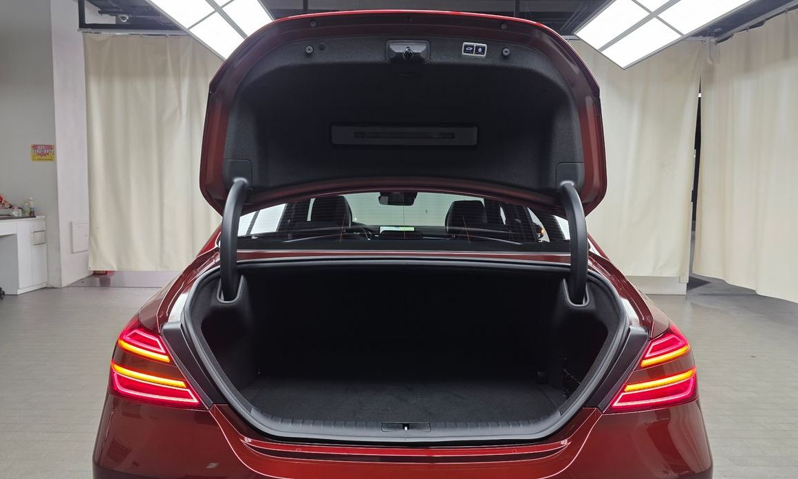 Genesis G70 2025
