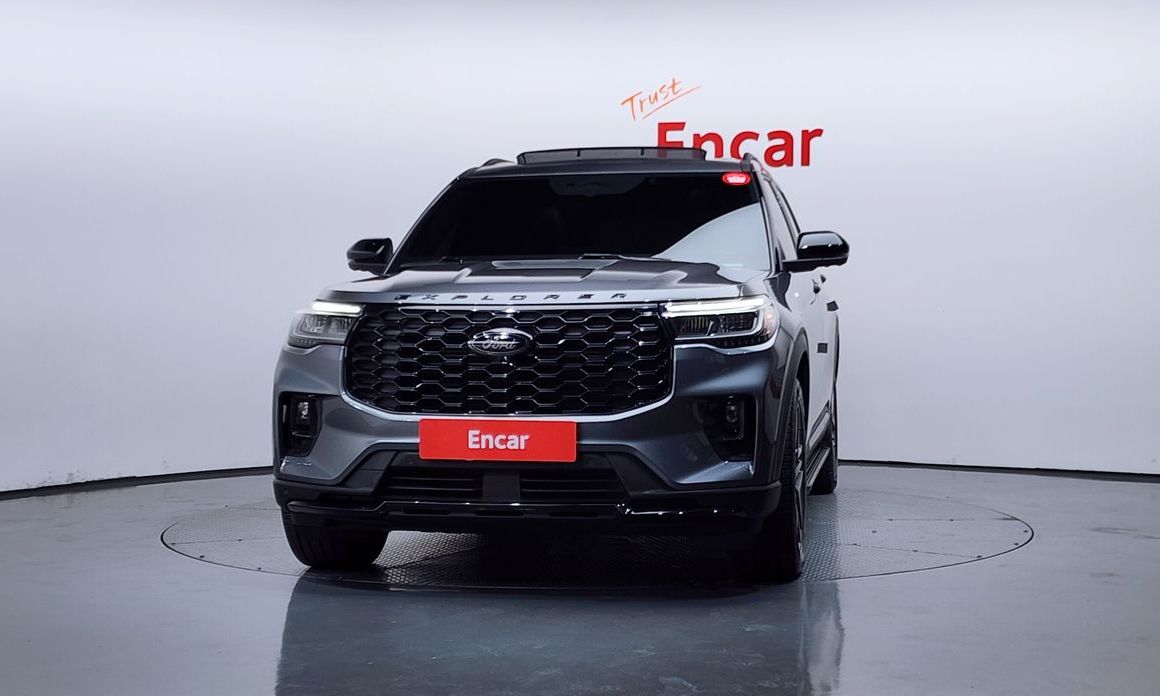 Ford Explorer 2025