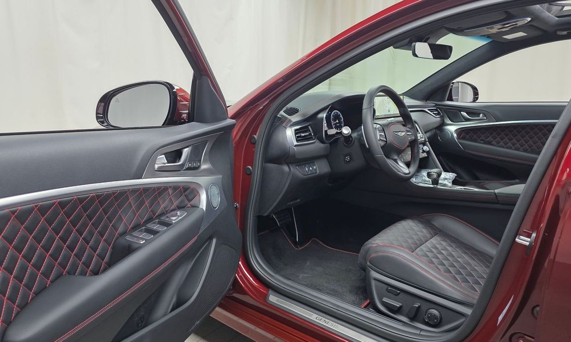 Genesis G70 2025