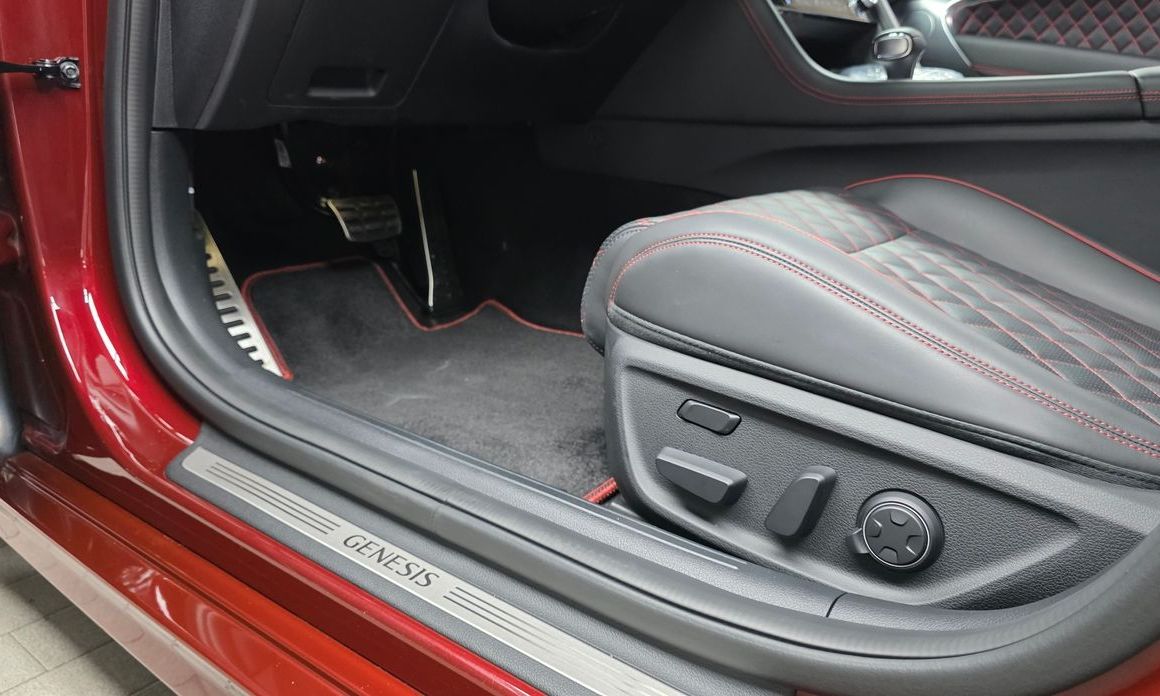 Genesis G70 2025