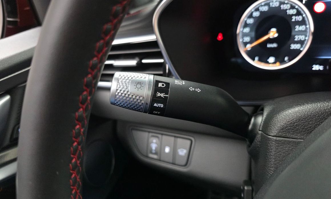Genesis G70 2025