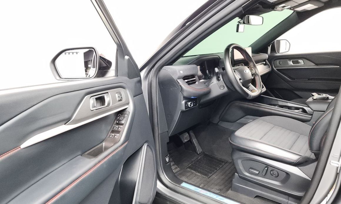 Ford Explorer 2025