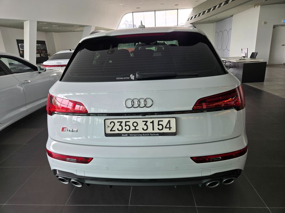 Audi SQ5 2022